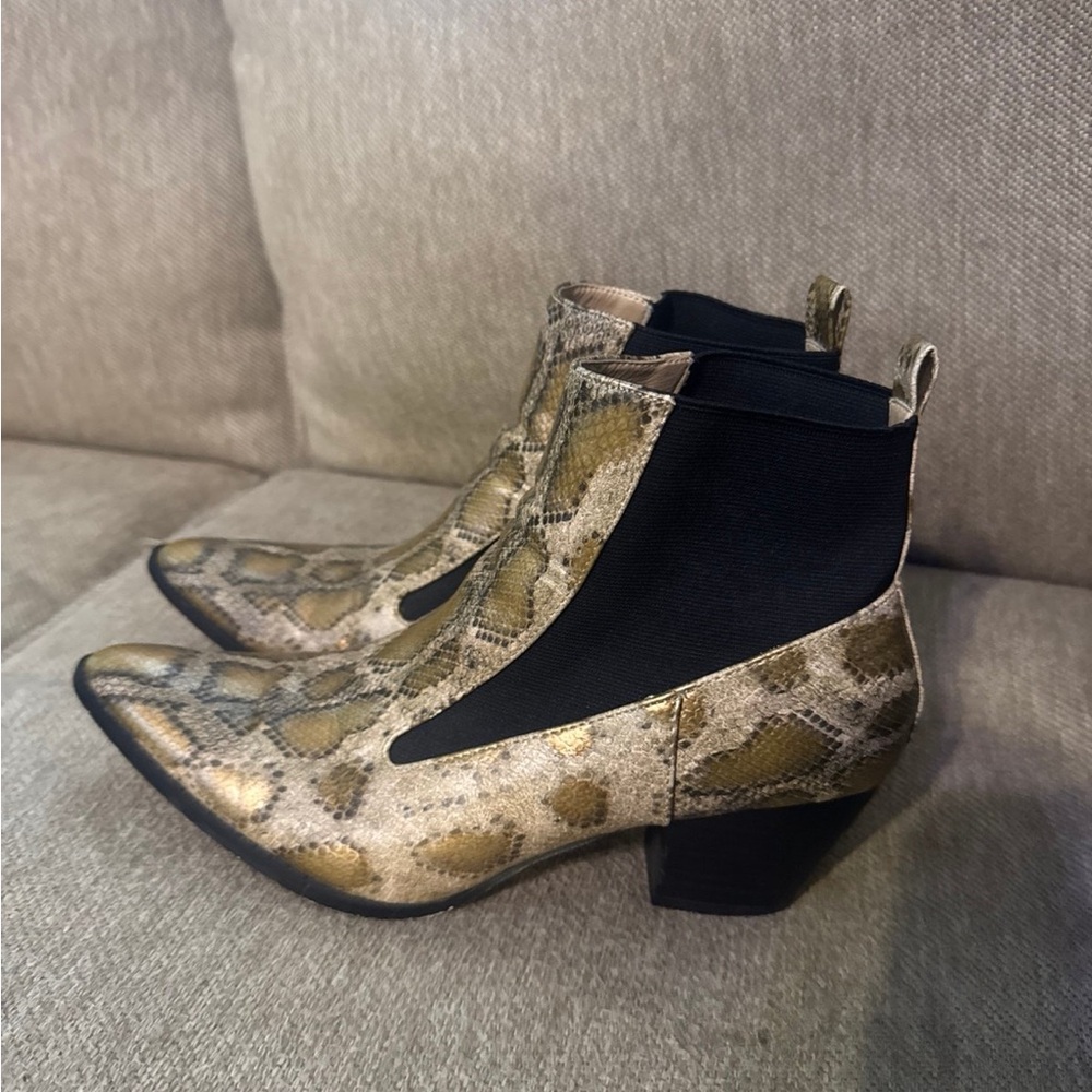 Coconuts by Matisse Snakeskin and Black Ankle Boots